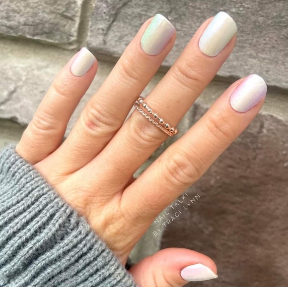 RETIRED How Do You Hue? Color Street Nail Set - Picture 3 of 4